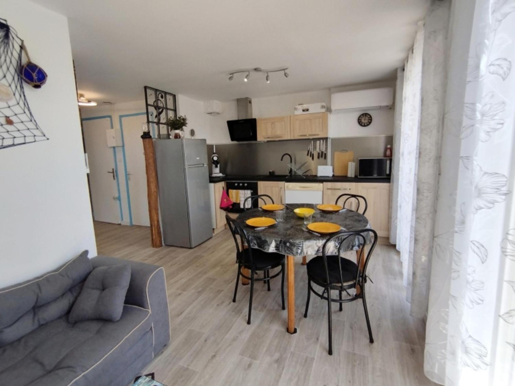 Apartment T3 Avec Climatisation Et Parking, Proche Plage, 4 Pers, Narbonne-plage - Fr-1-795-65
