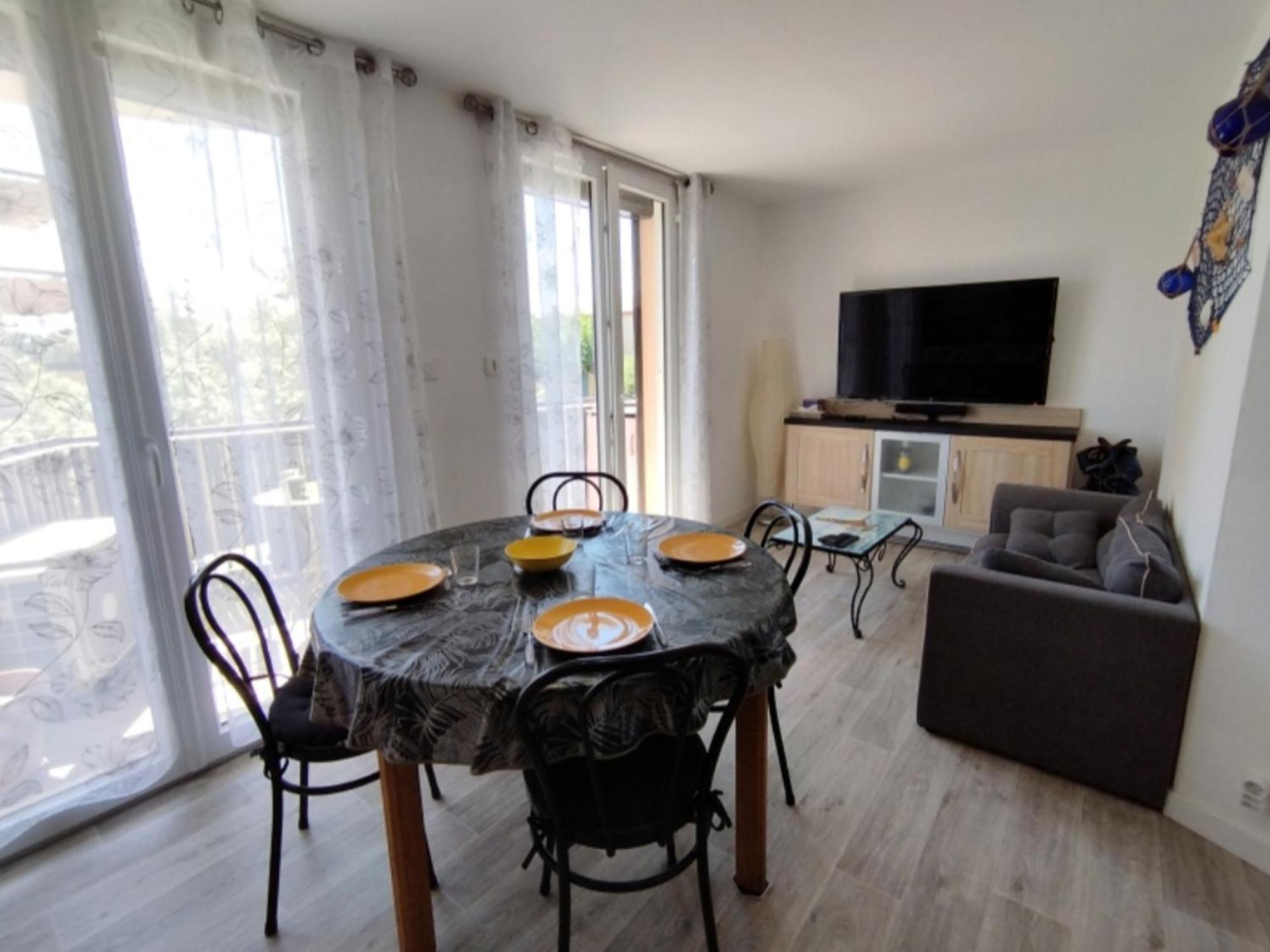 T3 Avec Climatisation Et Parking, Proche Plage, 4 Pers, Narbonne-plage - Fr-1-795-65 * Narbonne